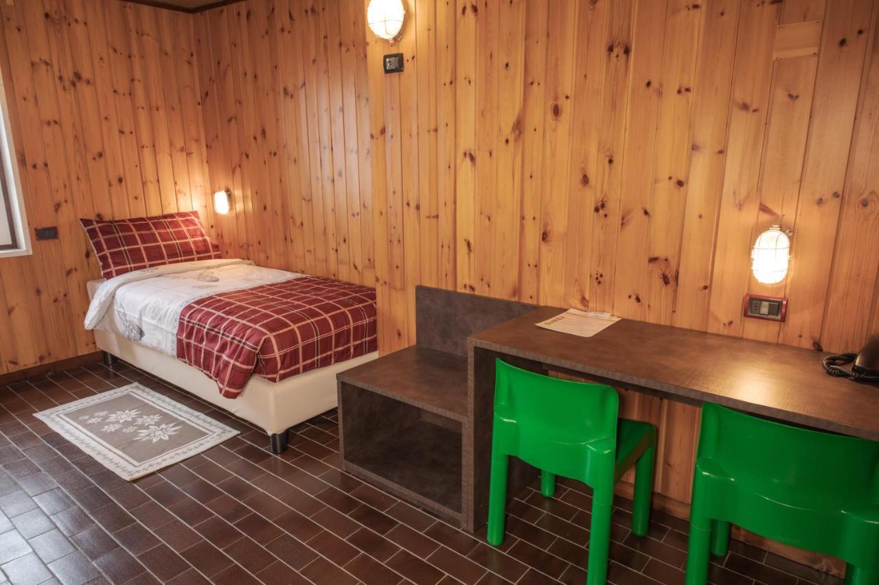 Albergo Quarto Pirovano Passo do Stelvio Exterior foto