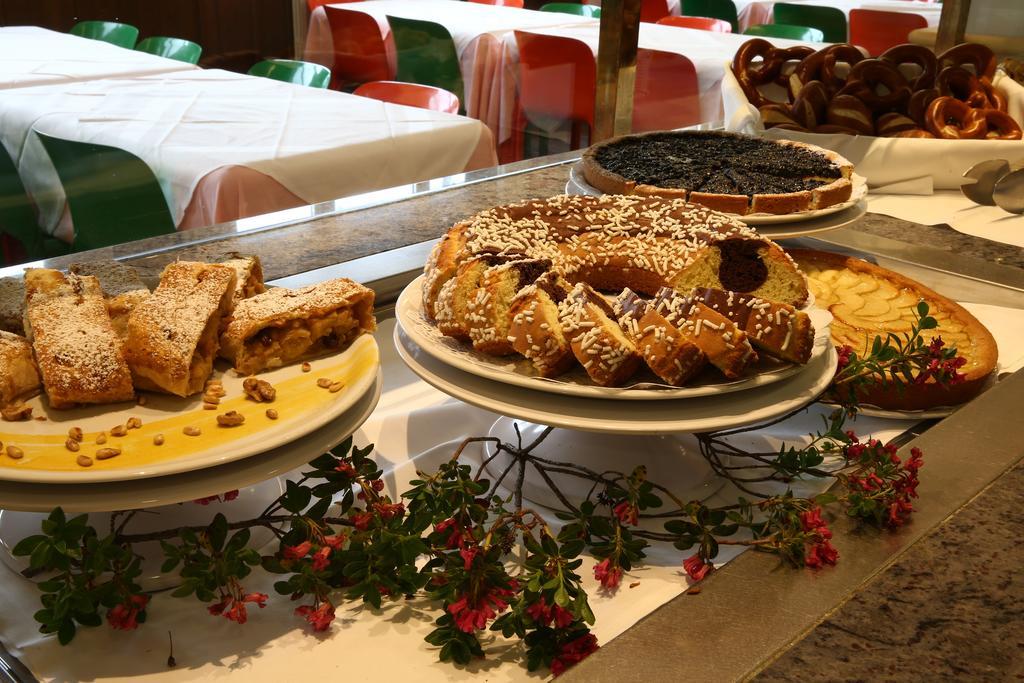 Albergo Quarto Pirovano Passo do Stelvio Exterior foto